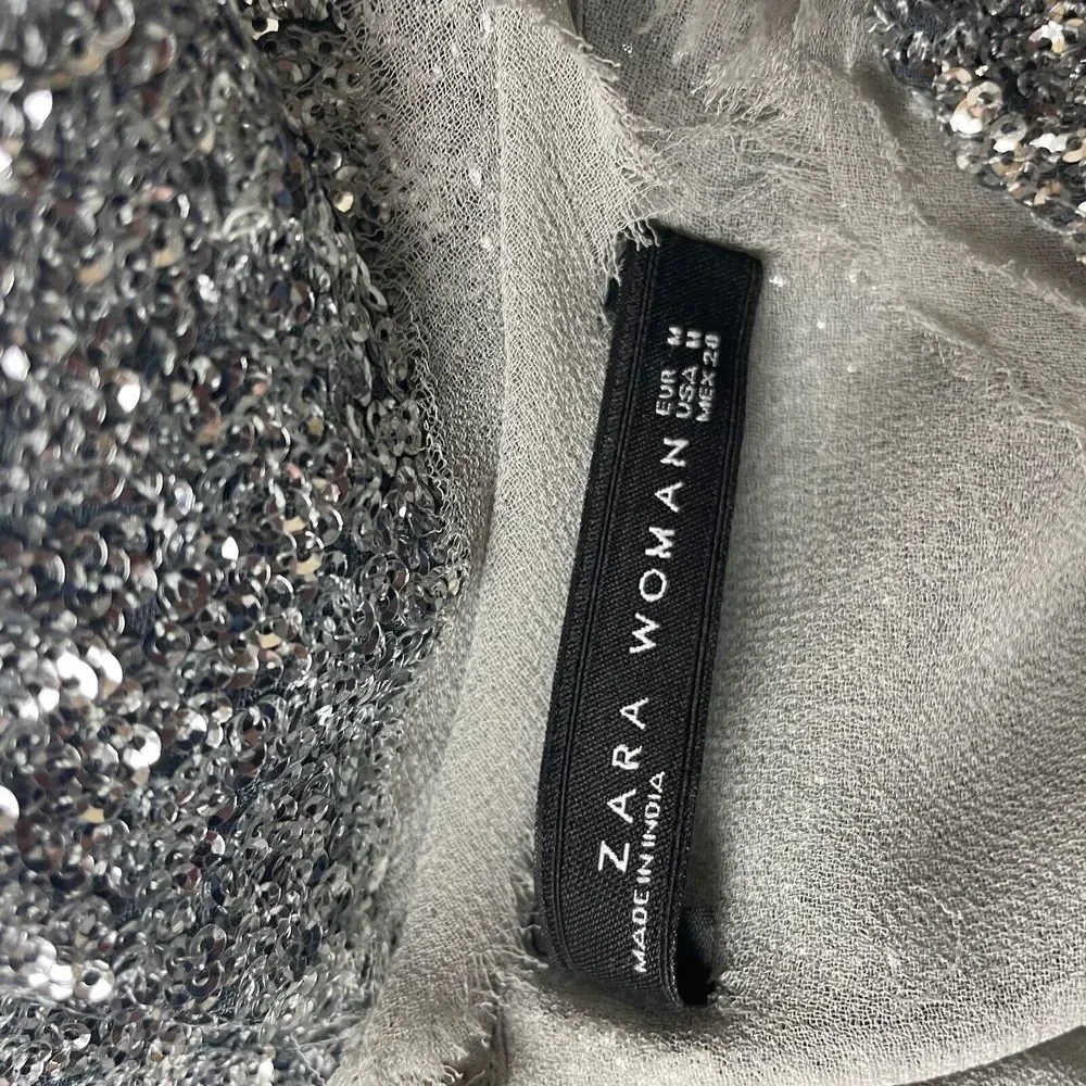 RARE ASO Alexis in Schitt’s Creek Zara Sequin Size Medium Embroidered Dress TV - Picture 16 of 16